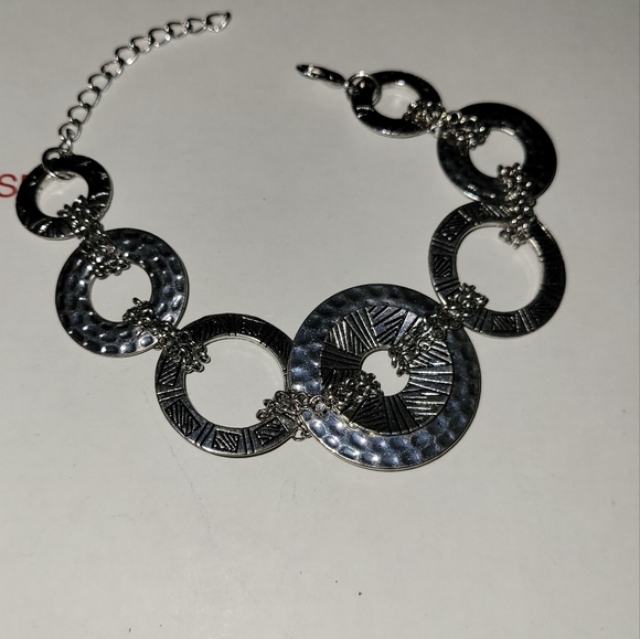 Silver Tone Hollow Disc Accented Chain Bracelet - Picture 1 of 3